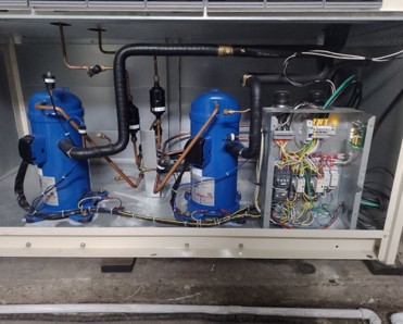 Manutenção em compressor de ar condicionado