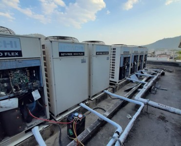 Instalação de centrais VRF em rooftop